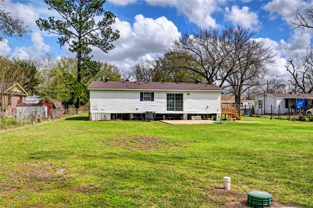 8119 Yale Street, Houston, TX 77037