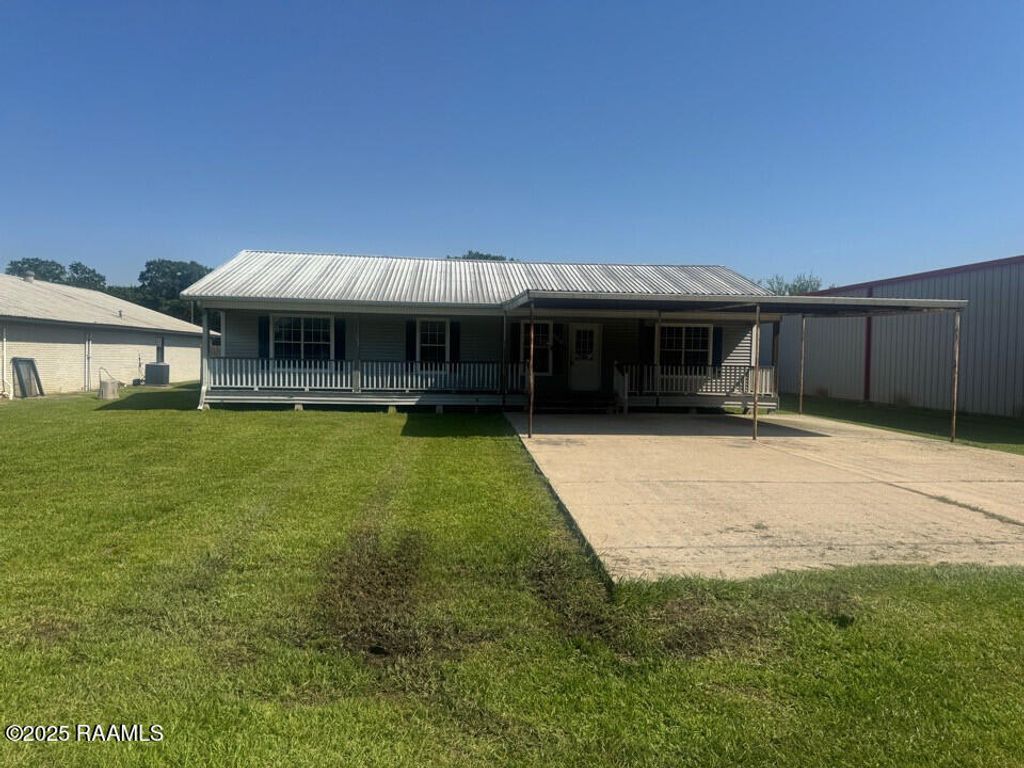 609 Albert Street, New Iberia, LA 70560