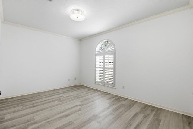 16614 Shorecrest Drive, Houston, TX 77095