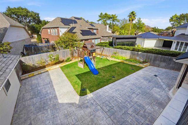 16614 Shorecrest Drive, Houston, TX 77095