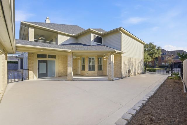 16614 Shorecrest Drive, Houston, TX 77095