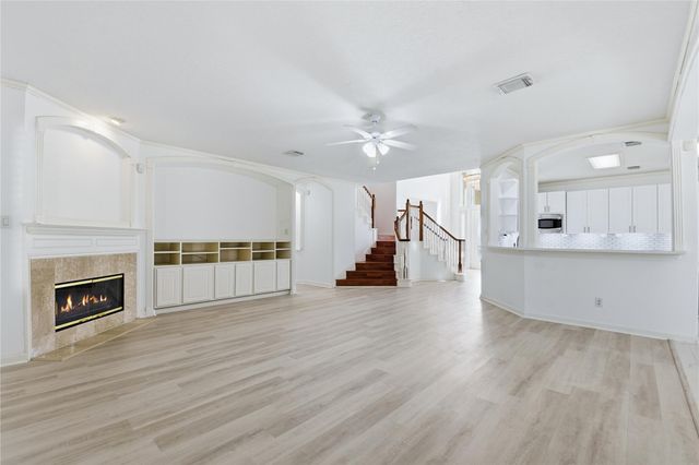 16614 Shorecrest Drive, Houston, TX 77095