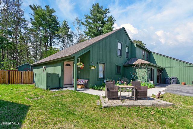 28 Thimbleberry Road, Malta, NY 12020