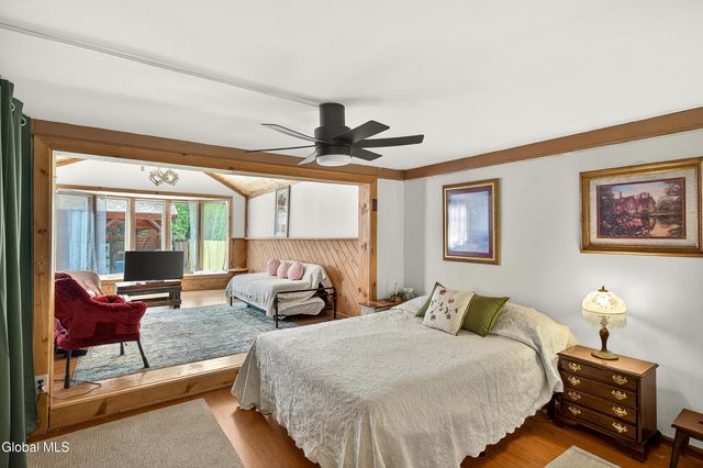 28 Thimbleberry Road, Malta, NY 12020