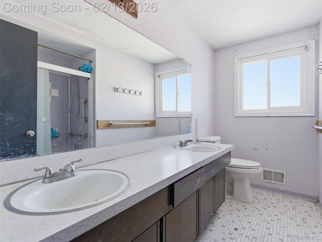 4212 Halkirk Drive, Waterford Charter Township, MI 48329