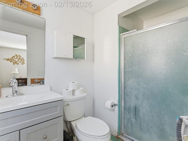 4212 Halkirk Drive, Waterford Charter Township, MI 48329