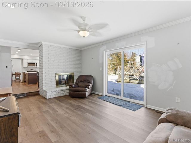 4212 Halkirk Drive, Waterford Charter Township, MI 48329