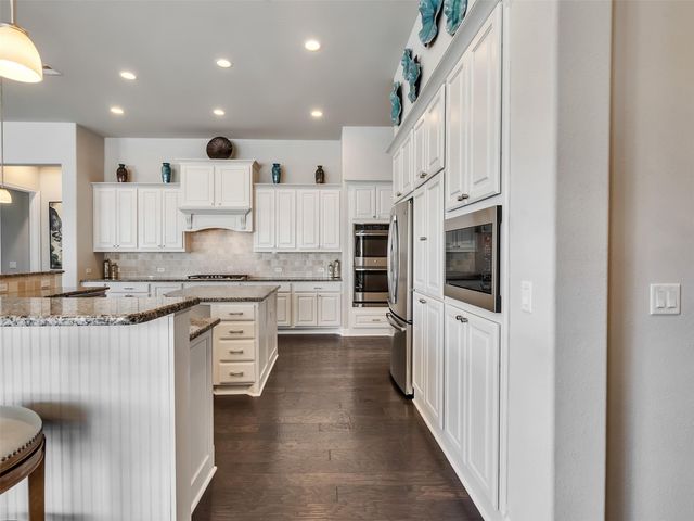 114 N Braided Branch Drive, Tomball, TX 77375