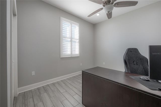 2341 W CHESTNUT STREET, Tampa, FL 33607