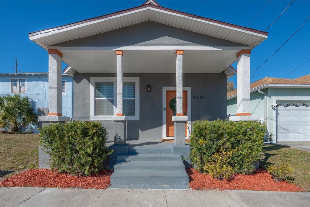 2341 W CHESTNUT STREET, Tampa, FL 33607