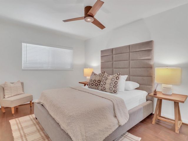 3401 Timmons Lane 27, Houston, TX 77027