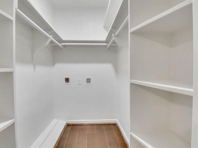 3401 Timmons Lane 27, Houston, TX 77027
