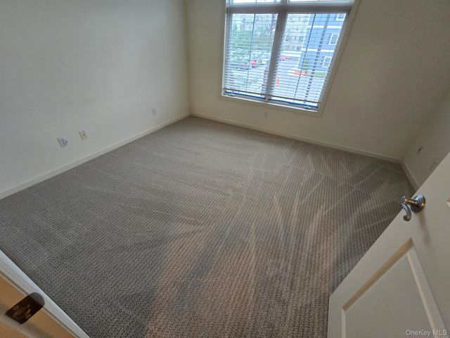 410 Westchester Avenue 115, Port Chester, NY 10573