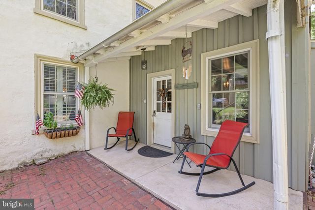 2965 FLOWING SPRINGS RD, Spring City, PA 19475