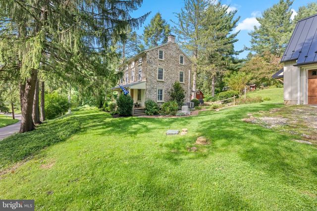 2965 FLOWING SPRINGS RD, Spring City, PA 19475