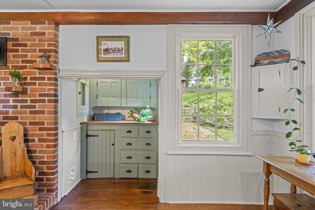 2965 FLOWING SPRINGS RD, Spring City, PA 19475