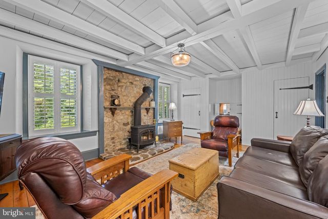 2965 FLOWING SPRINGS RD, Spring City, PA 19475