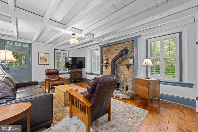 2965 FLOWING SPRINGS RD, Spring City, PA 19475