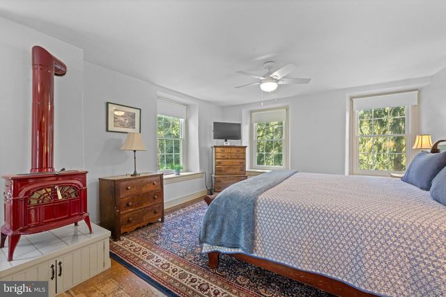2965 FLOWING SPRINGS RD, Spring City, PA 19475