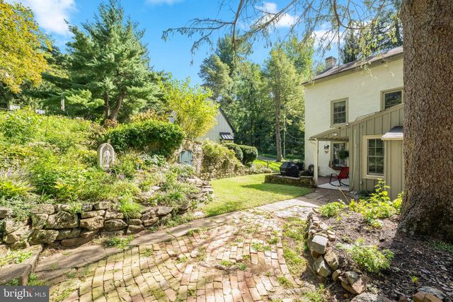 2965 FLOWING SPRINGS RD, Spring City, PA 19475
