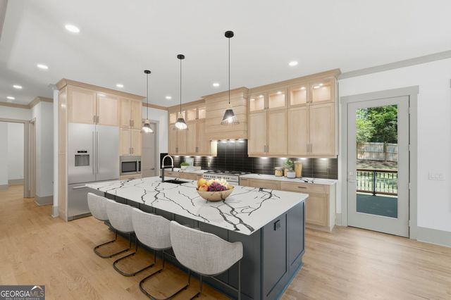4842 Sturbridge Crescent NE, Roswell, GA 30075