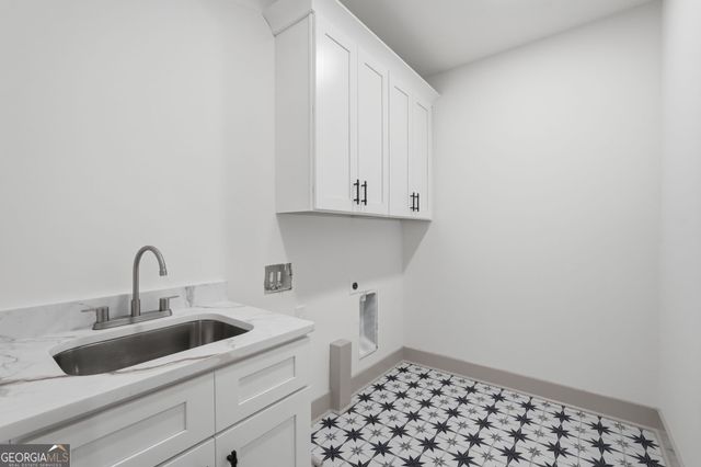 4842 Sturbridge Crescent NE, Roswell, GA 30075