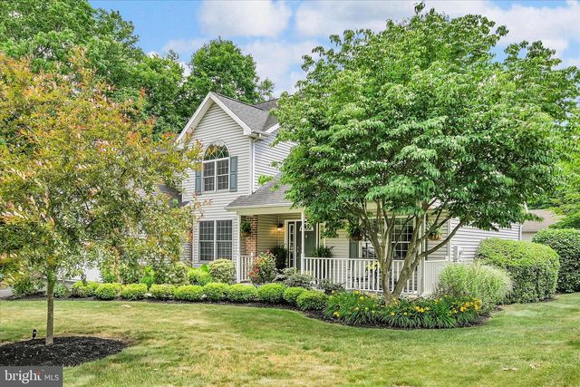 13 TALL OAKS DR, Pottsville, PA 17901