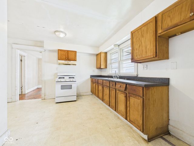 1705 Johnson Avenue, Anderson, IN 46016