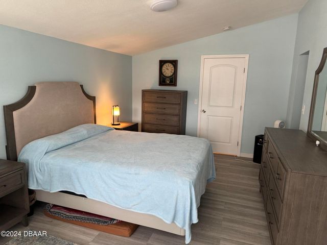 16 Golden Gate Circle, Port Orange, FL 32129