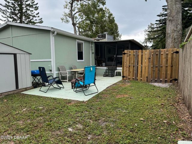 16 Golden Gate Circle, Port Orange, FL 32129