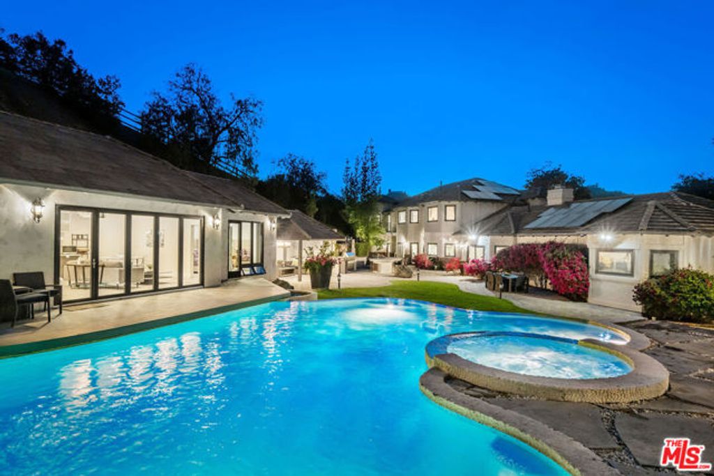 204 Bell Canyon Road, Bell Canyon, CA 91307