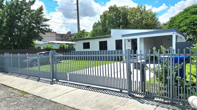 50 NW 68th Ct, Miami, FL 33126