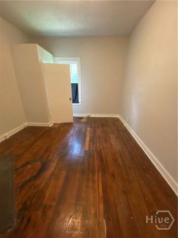 516 W 38th Street, Savannah, GA 31415