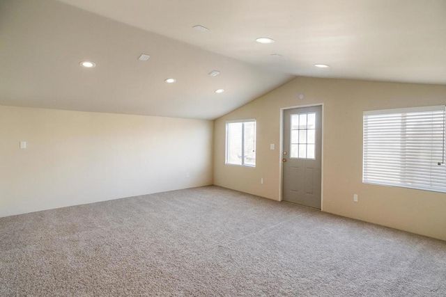 2467 Sand Drive, Landers, CA 92285
