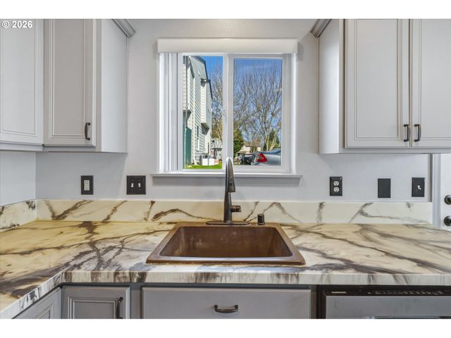 4000 Ne 109TH Ave Y123, Vancouver, WA 98682