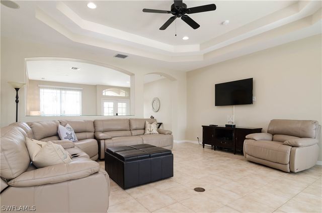 121 June CT, Marco Island, FL 34145