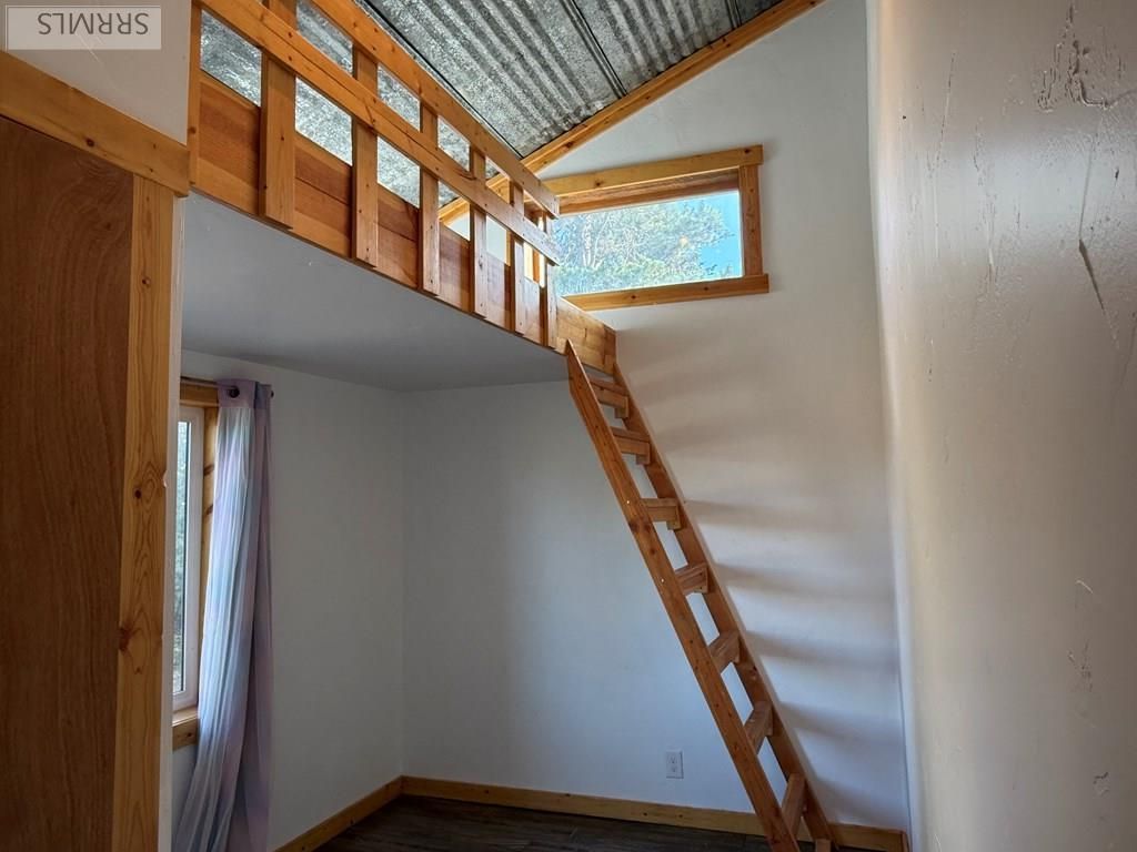 Image 16 of property listing at 201 N Center Street, St Anthony, ID 83445