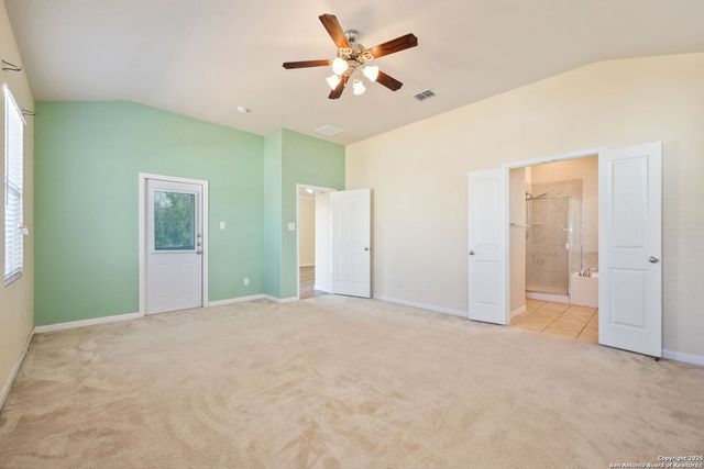 11339 Oaks Hike, San Antonio, TX 78245