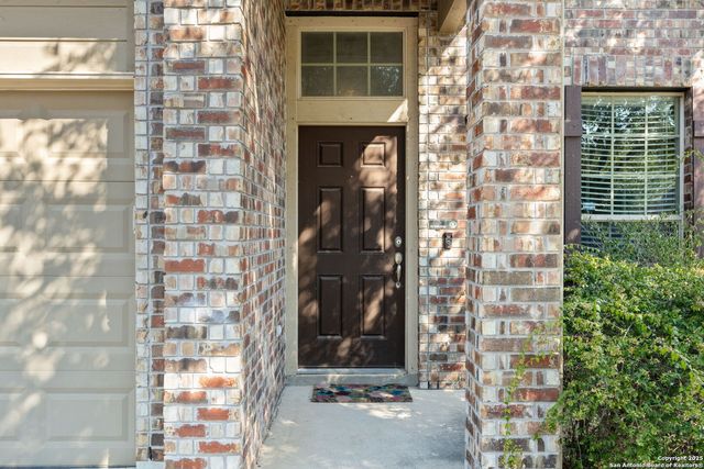 11339 Oaks Hike, San Antonio, TX 78245