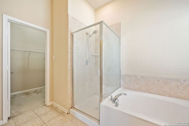 11339 Oaks Hike, San Antonio, TX 78245