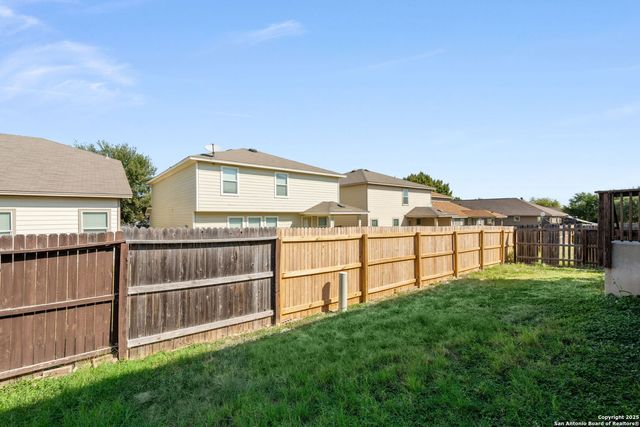 11339 Oaks Hike, San Antonio, TX 78245