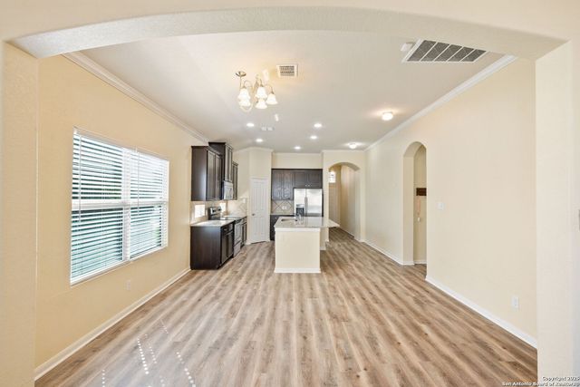 11339 Oaks Hike, San Antonio, TX 78245