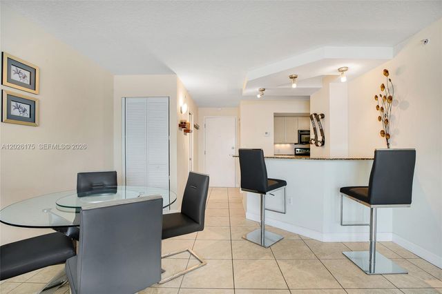 6917 Collins Ave 1608, Miami Beach, FL 33141
