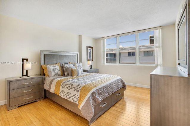 6917 Collins Ave 1608, Miami Beach, FL 33141
