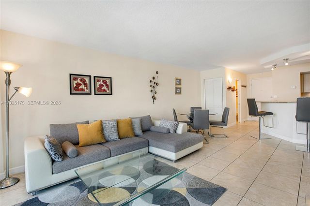 6917 Collins Ave 1608, Miami Beach, FL 33141