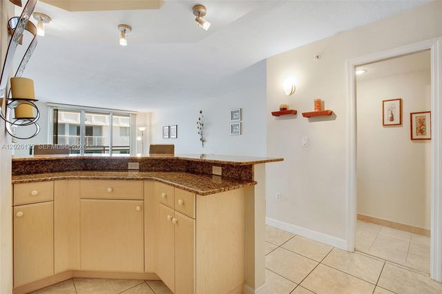 6917 Collins Ave 1608, Miami Beach, FL 33141