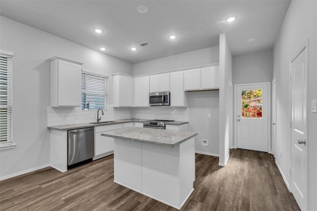 11966 Canal Street, Willis, TX 77318