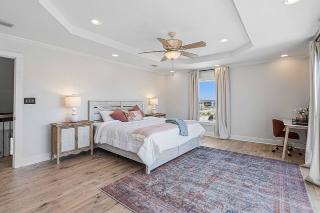 8147 White Sands Boulevard, Navarre, FL 32566