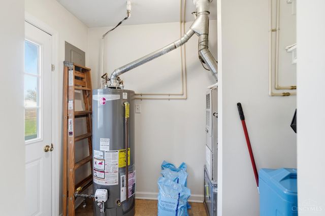 2 E Northwood Drive, Lebanon, OH 45036