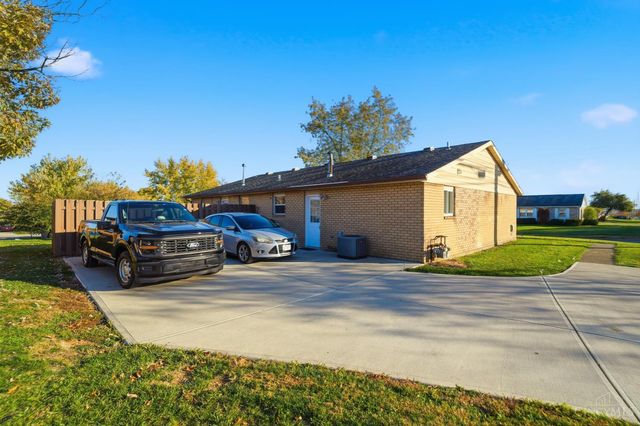 2 E Northwood Drive, Lebanon, OH 45036